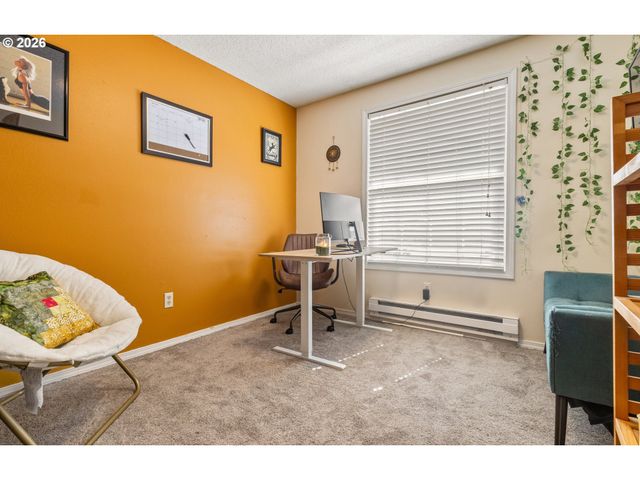 444 HEFFLEY St S, Monmouth, OR 97361
