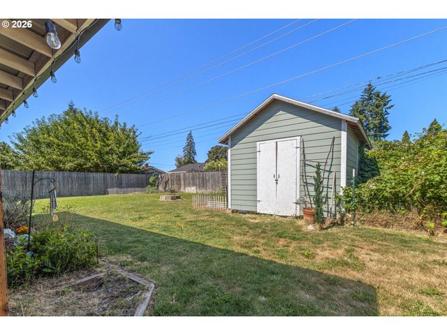 444 HEFFLEY St S, Monmouth, OR 97361