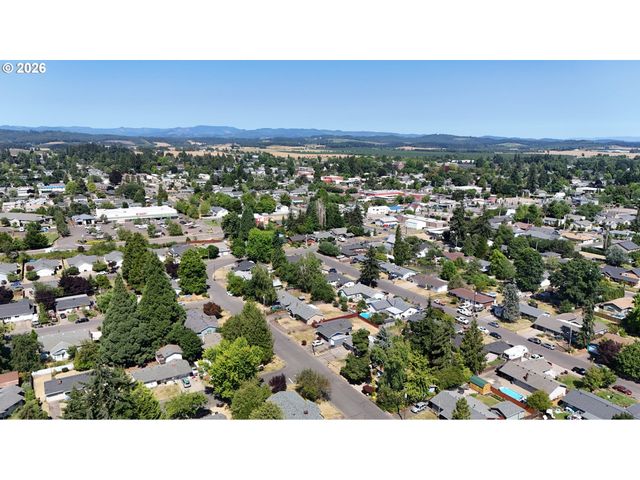 444 HEFFLEY St S, Monmouth, OR 97361