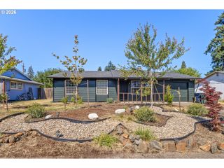 444 HEFFLEY St S, Monmouth, OR 97361