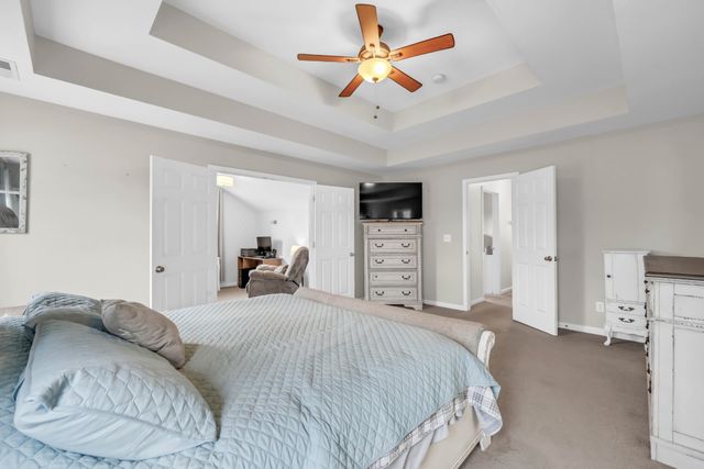 2770 Cascade Dr, Clarksville, TN 37042