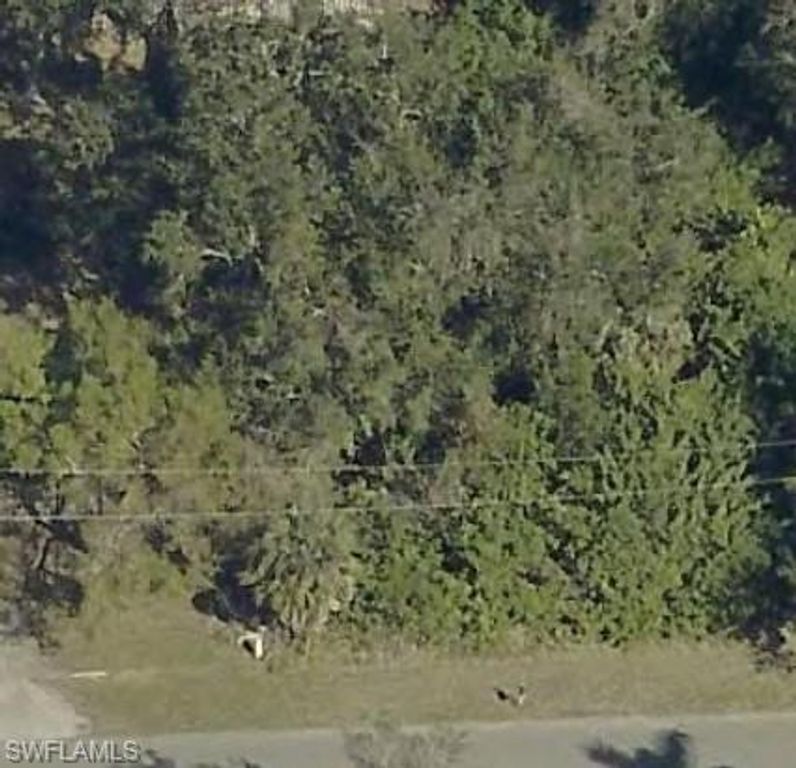 6261 Castlewood CIR, Fort Myers, FL 33905