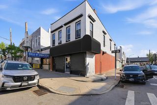 6042 55th Street, Maspeth, NY 11378
