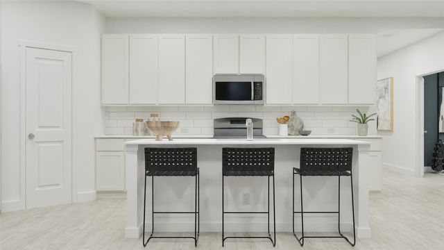 10048 Crystal Bend Drive, Fort Worth, TX 76108