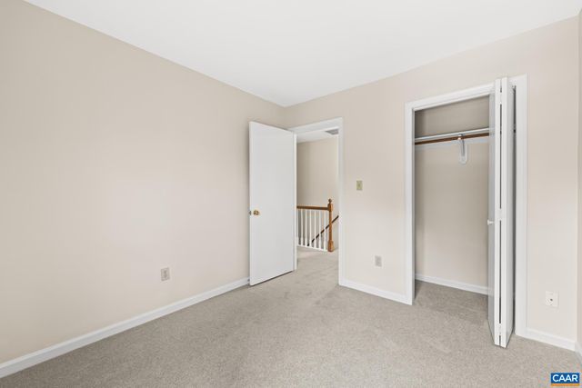 919 STONEHENGE RD, Charlottesville, VA 22901