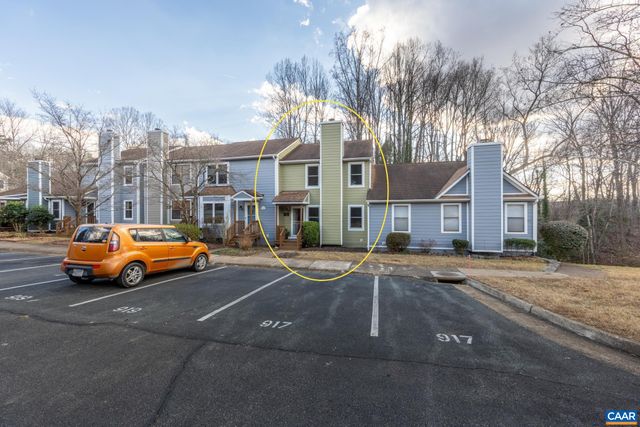 919 STONEHENGE RD, Charlottesville, VA 22901
