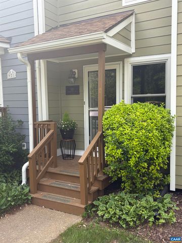 919 STONEHENGE RD, Charlottesville, VA 22901