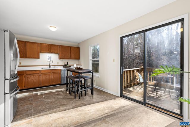 919 STONEHENGE RD, Charlottesville, VA 22901