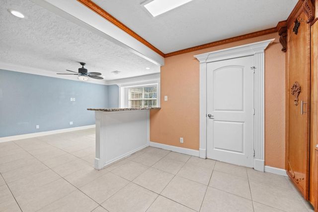6742 Dusty Lane, Conroe, TX 77306