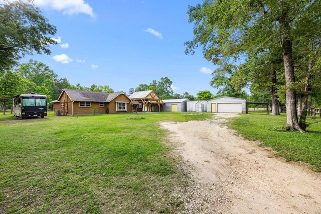 6742 Dusty Lane, Conroe, TX 77306