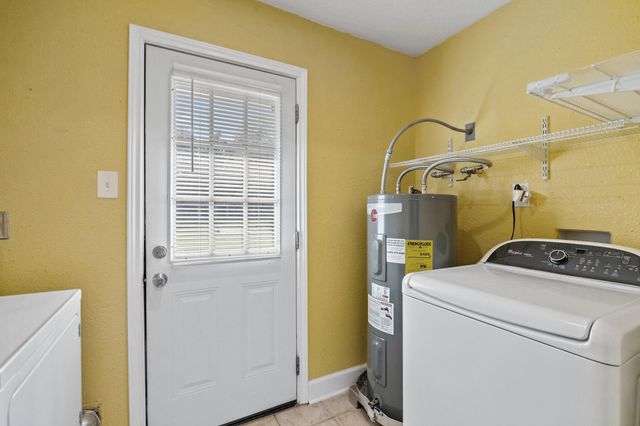 6742 Dusty Lane, Conroe, TX 77306