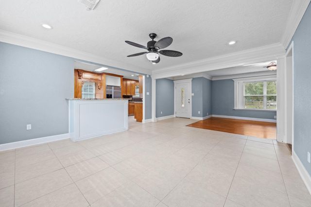 6742 Dusty Lane, Conroe, TX 77306