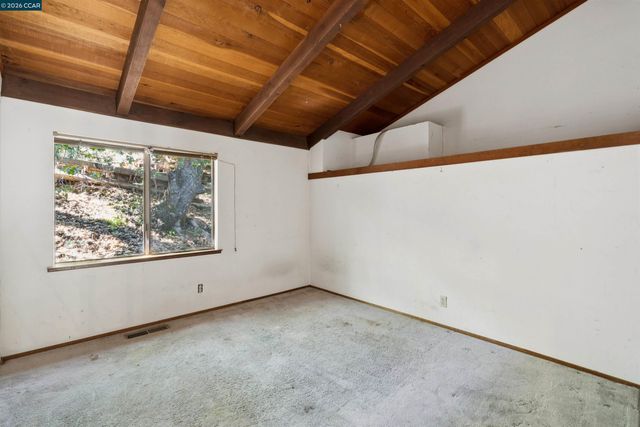 3391 Woodview Dr, Lafayette, CA 94549