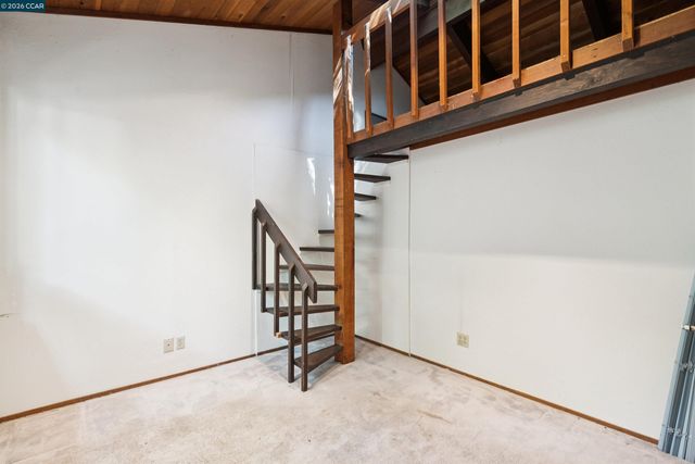 3391 Woodview Dr, Lafayette, CA 94549