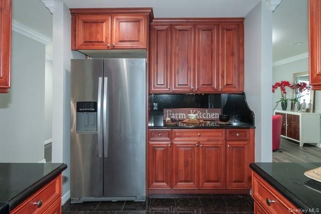69 Adams Way 69, Sayville, NY 11782