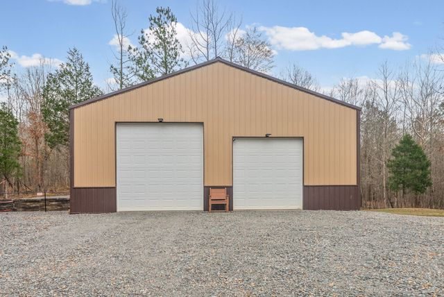 173 Fern Ct, Buchanan, TN 38222