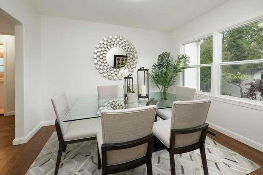 Image 10 of property listing at 1543 Kalmia, San Mateo, CA 94402