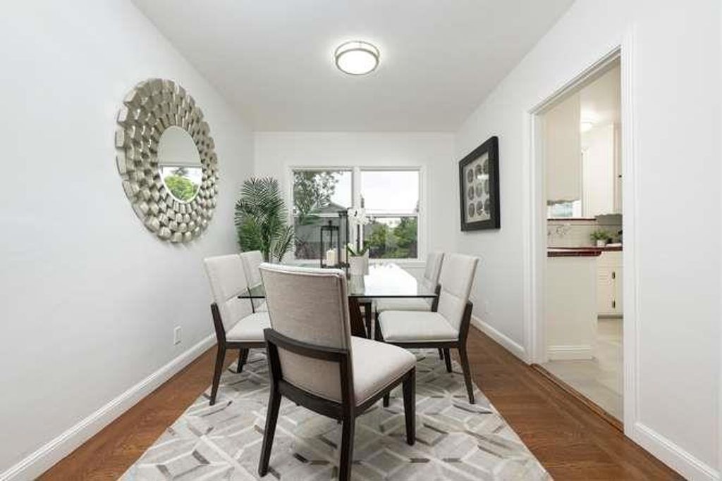 Image 11 of property listing at 1543 Kalmia, San Mateo, CA 94402