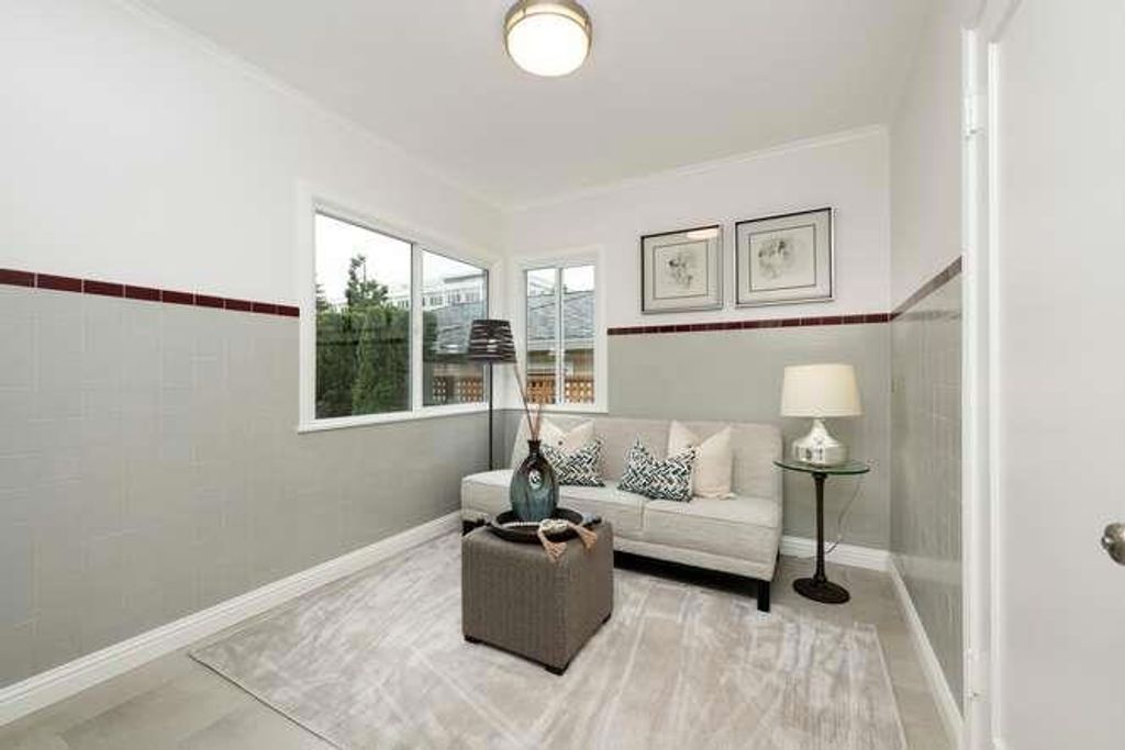Image 14 of property listing at 1543 Kalmia, San Mateo, CA 94402
