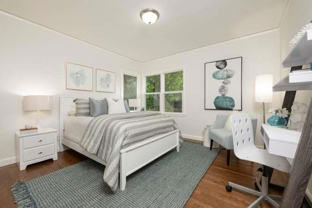 Image 17 of property listing at 1543 Kalmia, San Mateo, CA 94402