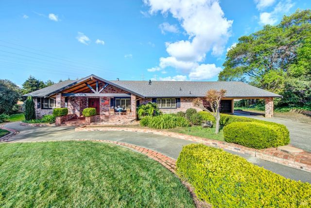 2125 Mecca Ct, Fairfield, CA 94534