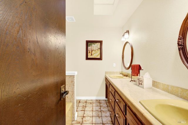 2125 Mecca Ct, Fairfield, CA 94534