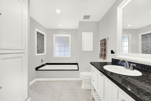 2125 Mecca Ct, Fairfield, CA 94534