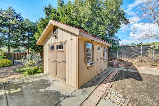 2125 Mecca Ct, Fairfield, CA 94534