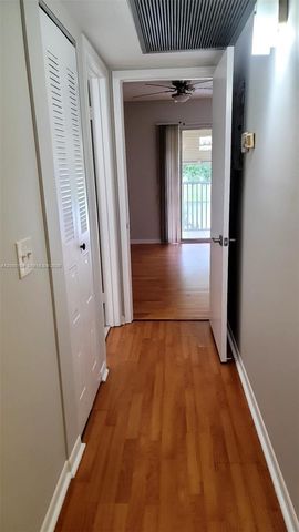 13255 SW 7th Ct 203D, Pembroke Pines, FL 33027