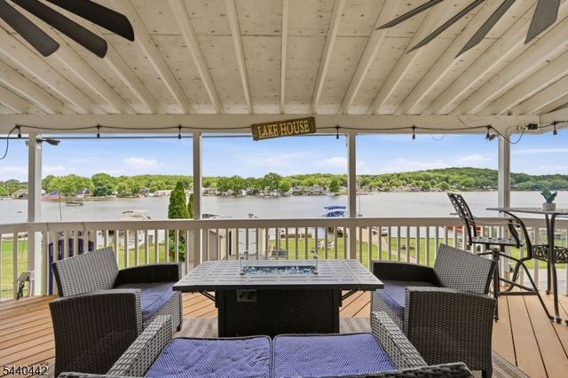 51 S. LAKESIDE AVENUE, Jefferson Twp., NJ 07849
