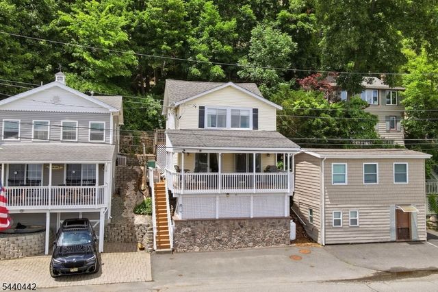 51 S. LAKESIDE AVENUE, Jefferson Twp., NJ 07849