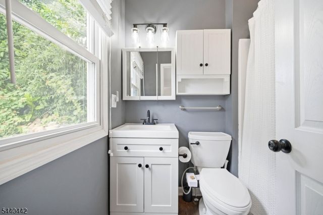 51 S. LAKESIDE AVENUE, Jefferson Twp., NJ 07849