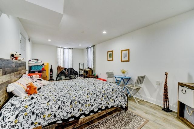 4 Leslie ave, Randolph Twp., NJ 07869