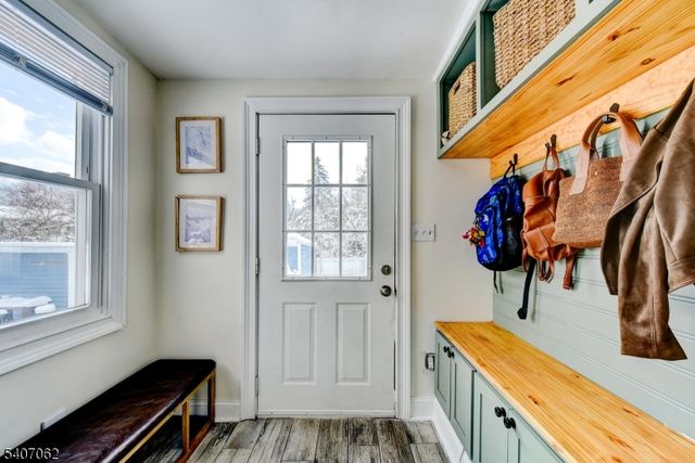 4 Leslie ave, Randolph Twp., NJ 07869