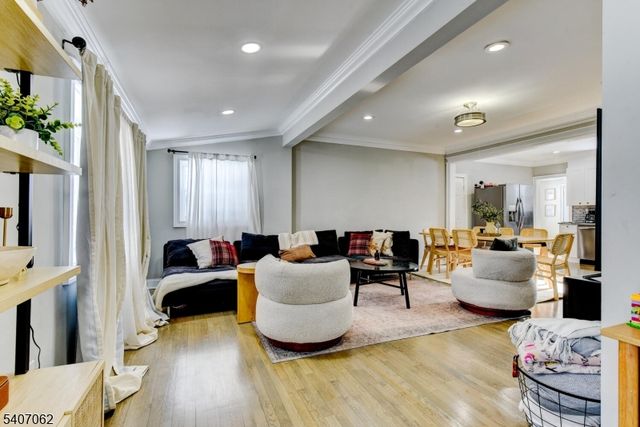 4 Leslie ave, Randolph Twp., NJ 07869