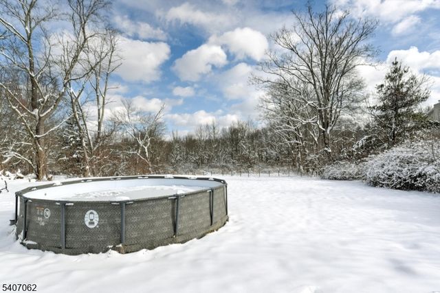 4 Leslie ave, Randolph Twp., NJ 07869