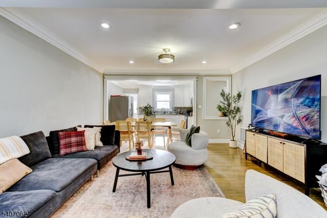 4 Leslie ave, Randolph Twp., NJ 07869