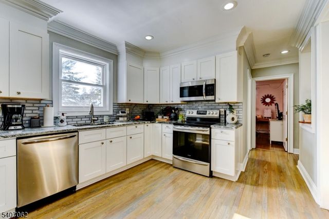 4 Leslie ave, Randolph Twp., NJ 07869