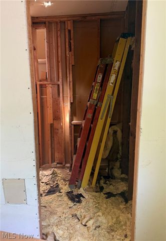 1012 27th Street, Vienna, WV 26105