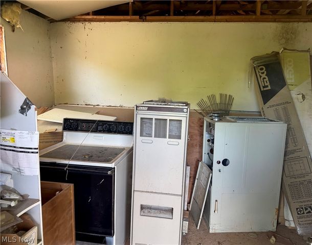 1012 27th Street, Vienna, WV 26105