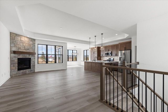 W251N2413 Valleyview CIRCLE, Pewaukee, WI 53072