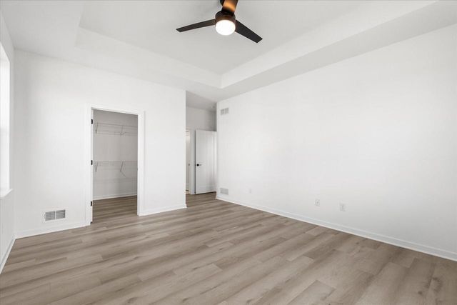 W251N2413 Valleyview CIRCLE, Pewaukee, WI 53072