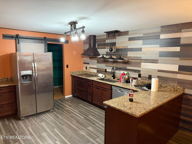 505 Mckinney Rd, Blaine, TN 37709