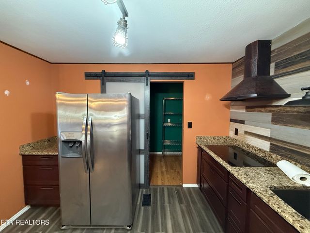 505 Mckinney Rd, Blaine, TN 37709