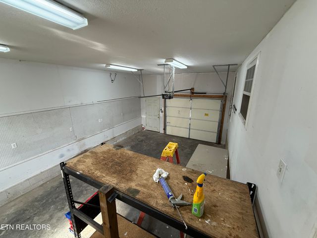 505 Mckinney Rd, Blaine, TN 37709