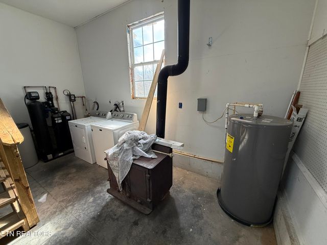 505 Mckinney Rd, Blaine, TN 37709