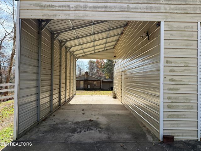 505 Mckinney Rd, Blaine, TN 37709