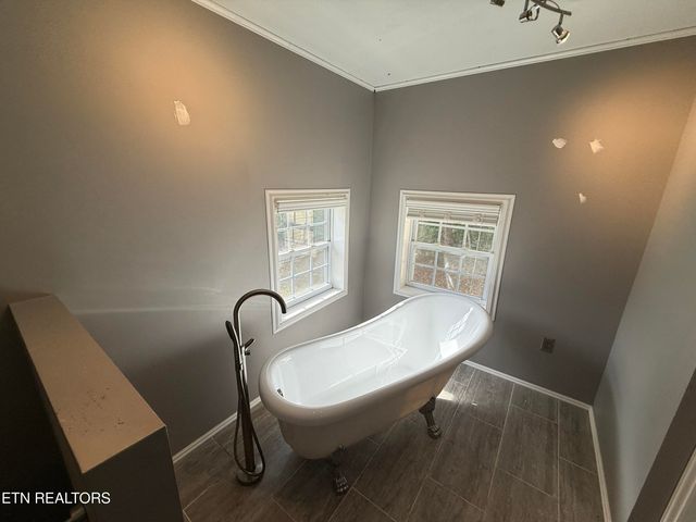 505 Mckinney Rd, Blaine, TN 37709