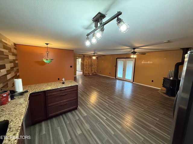 505 Mckinney Rd, Blaine, TN 37709