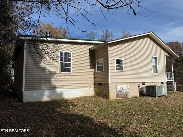 505 Mckinney Rd, Blaine, TN 37709